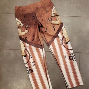 Eagle Rock WERKSHOP yoga pants 3/4 crop